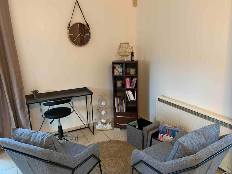 Gite 3 Etoiles Les Gourlines Avec Balneo, Veranda, Piscine Et Garage Avermes المظهر الخارجي الصورة