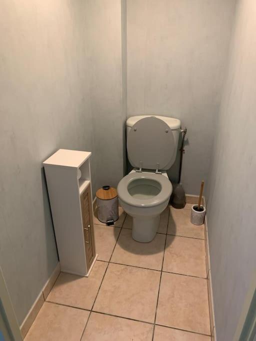 Gite 3 Etoiles Les Gourlines Avec Balneo, Veranda, Piscine Et Garage Avermes المظهر الخارجي الصورة